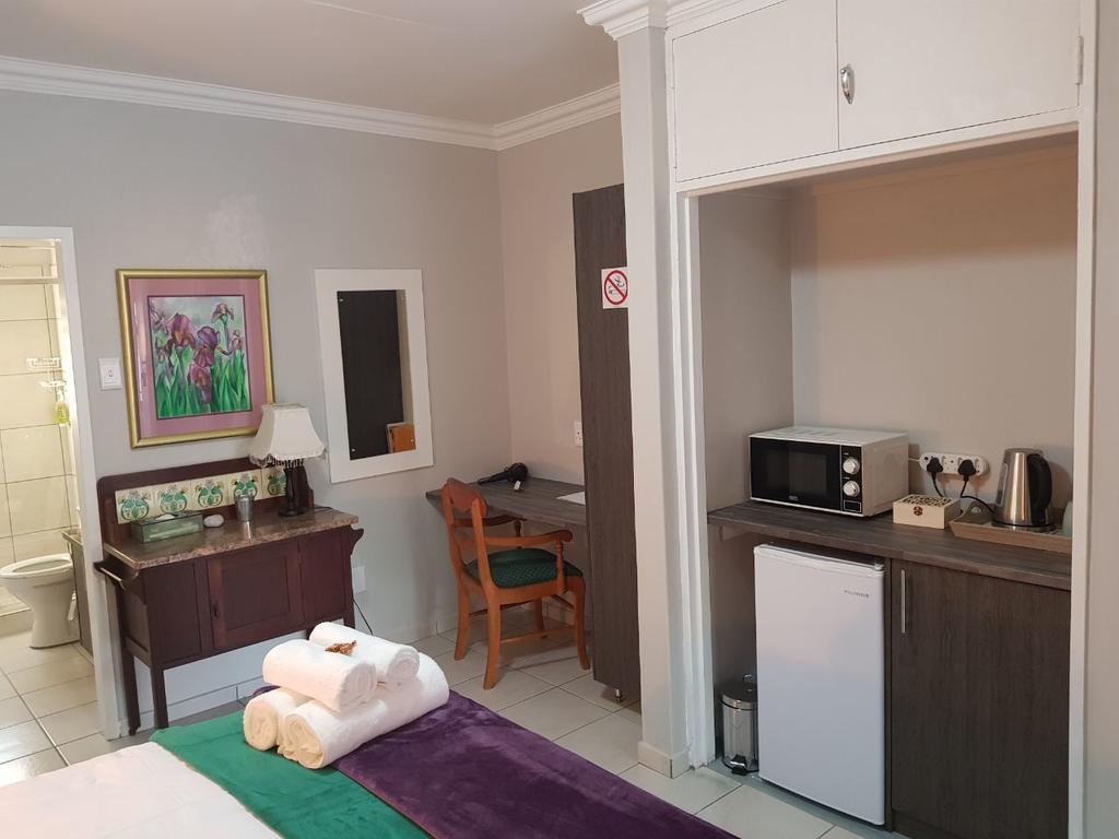 Js Inn Mbombela Екстер'єр фото